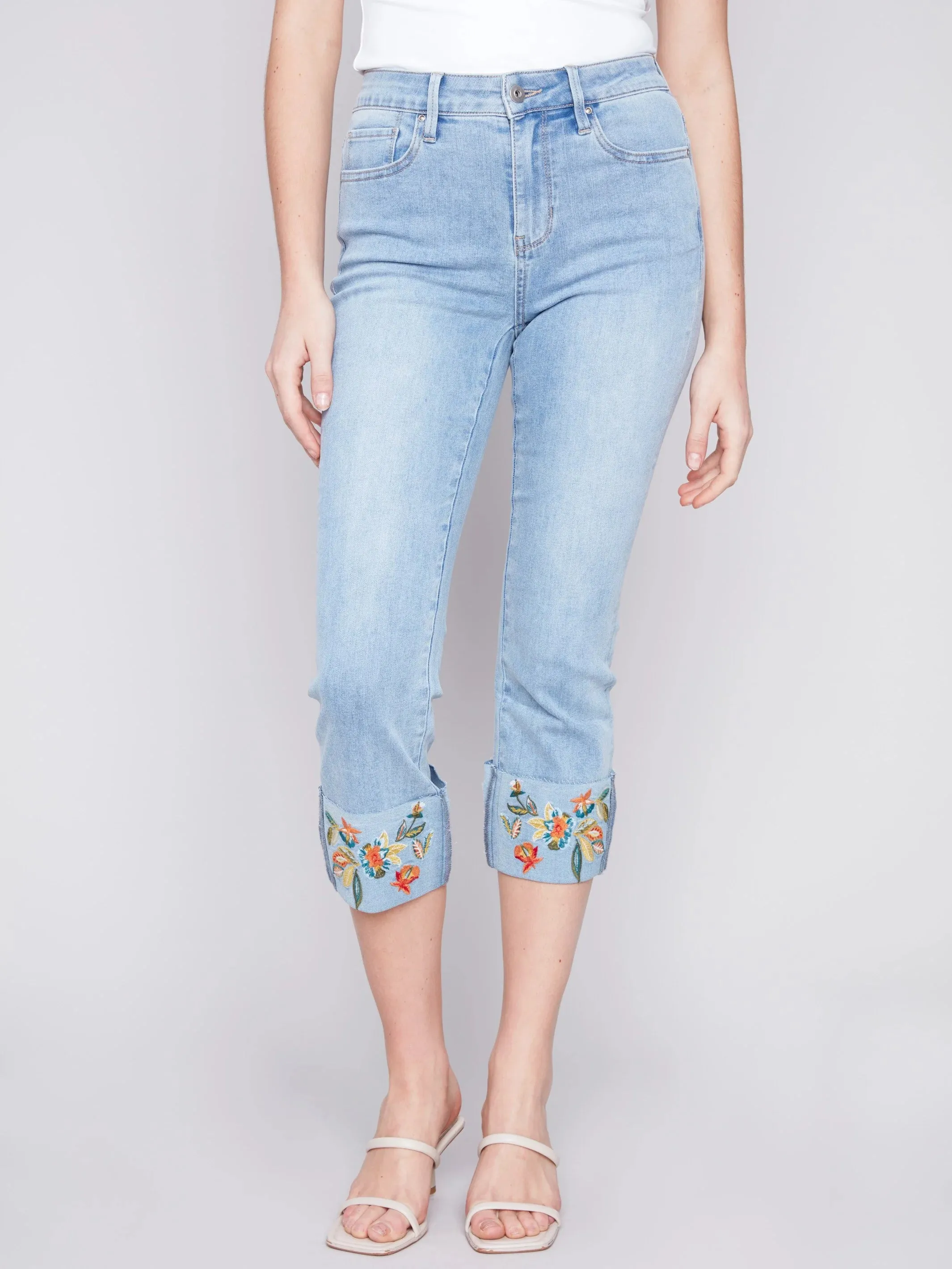 Cropped Jeans with Embroidered Cuff