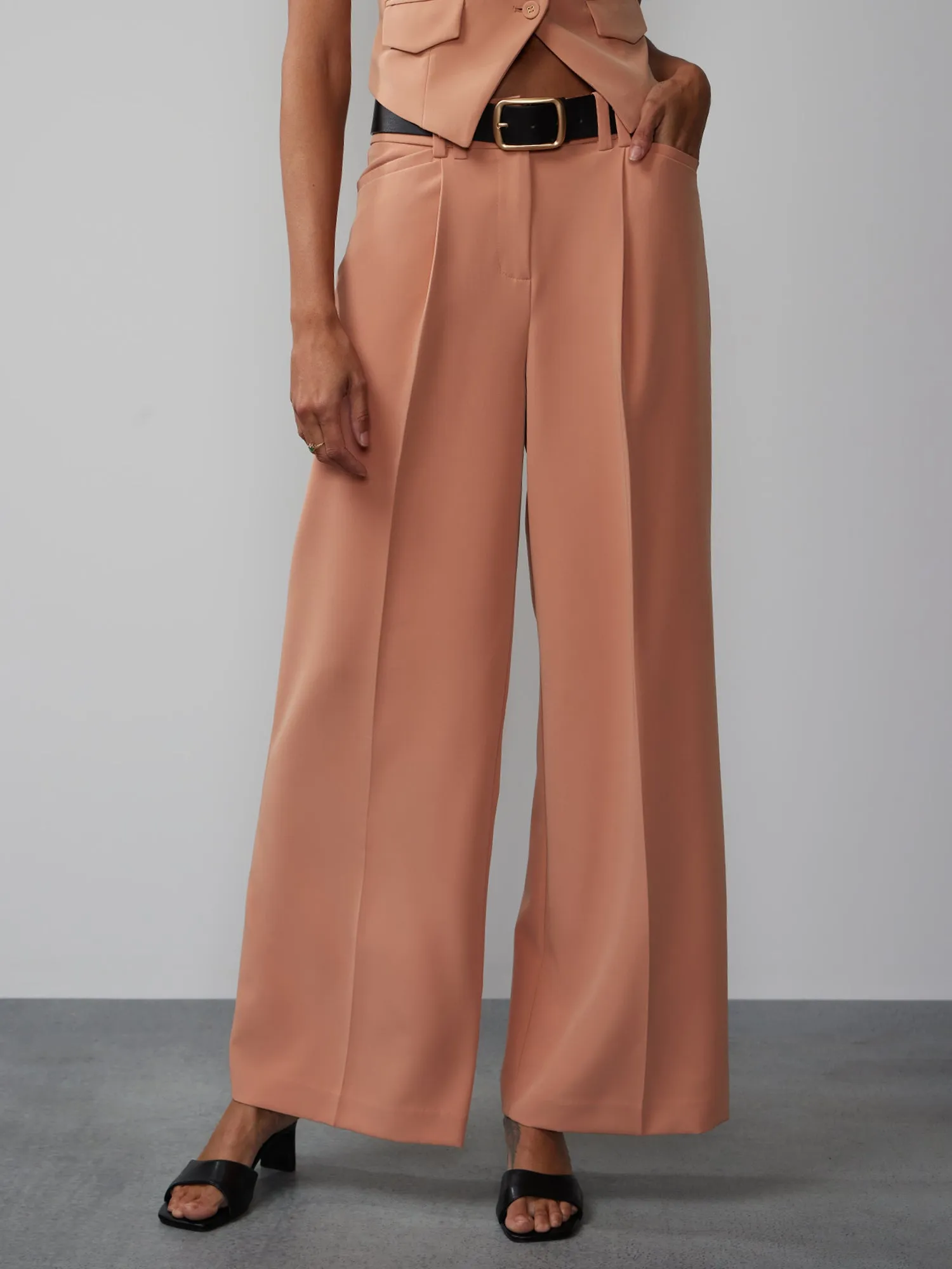 High Rise Wide Leg Seam Pant