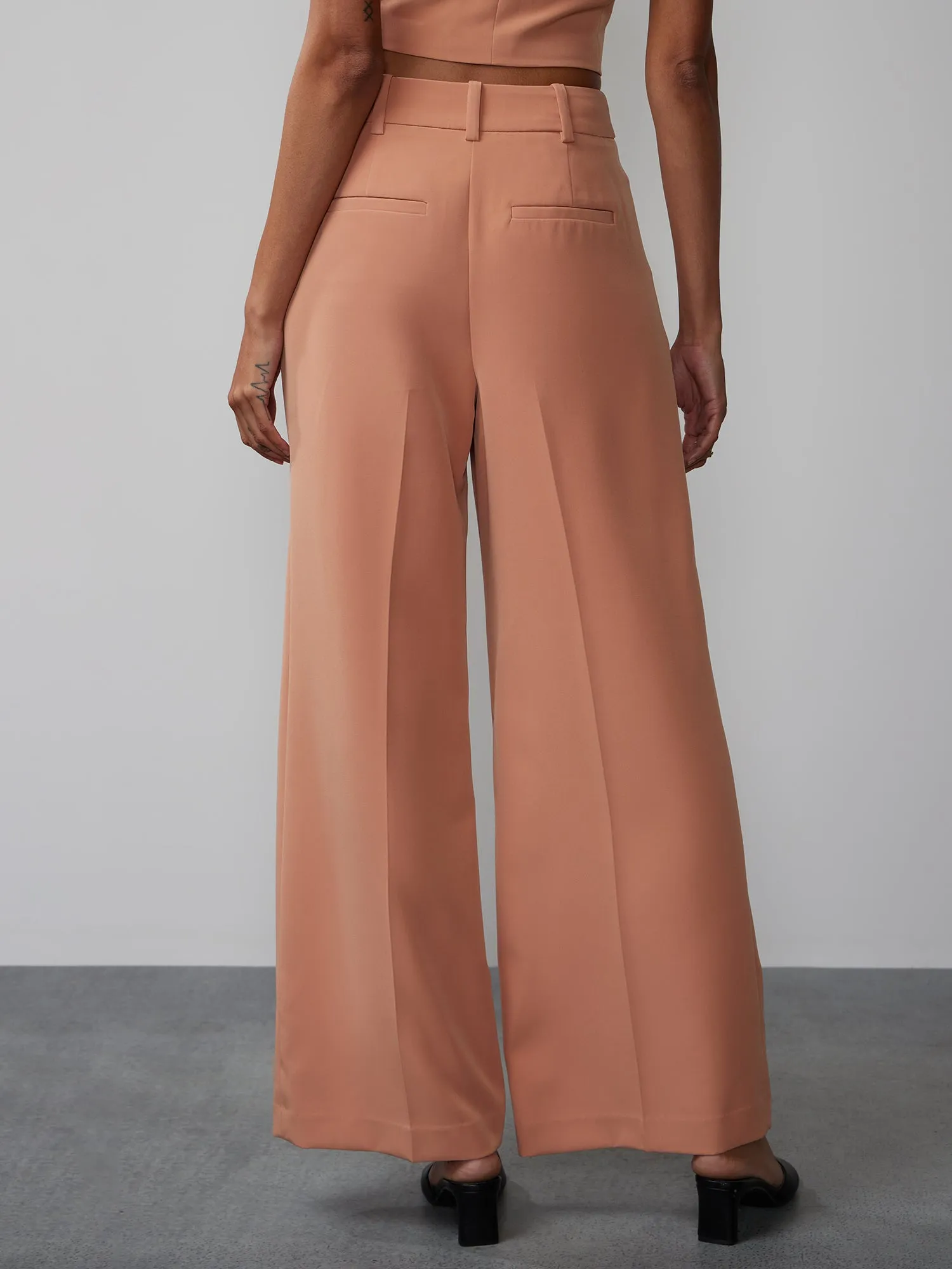 High Rise Wide Leg Seam Pant