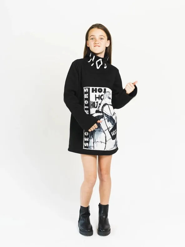 Hoj AW22 Illustrated Canvas High Neck Jumper