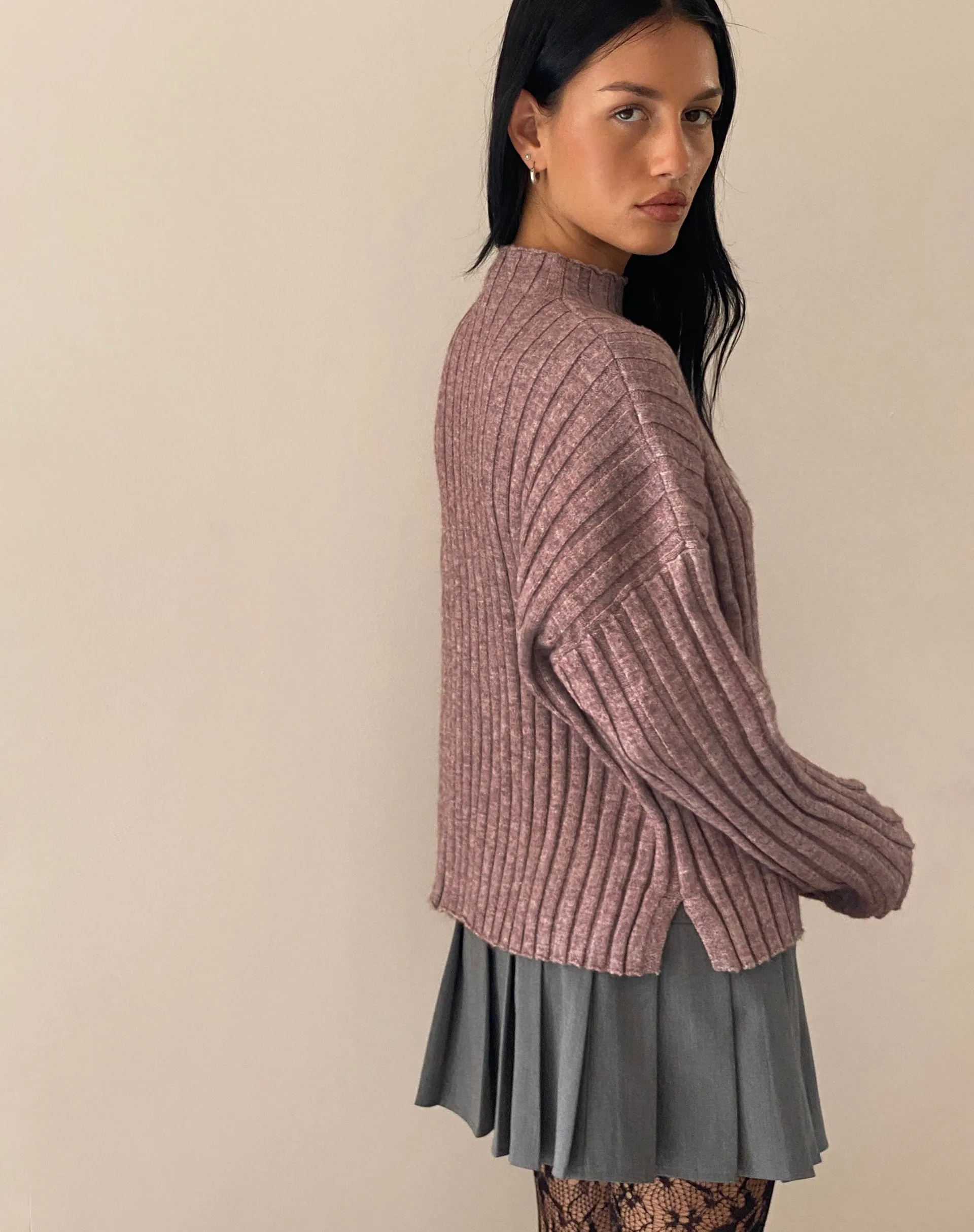 Judah Oversized Chunky Rib Knit Jumper in Taupe