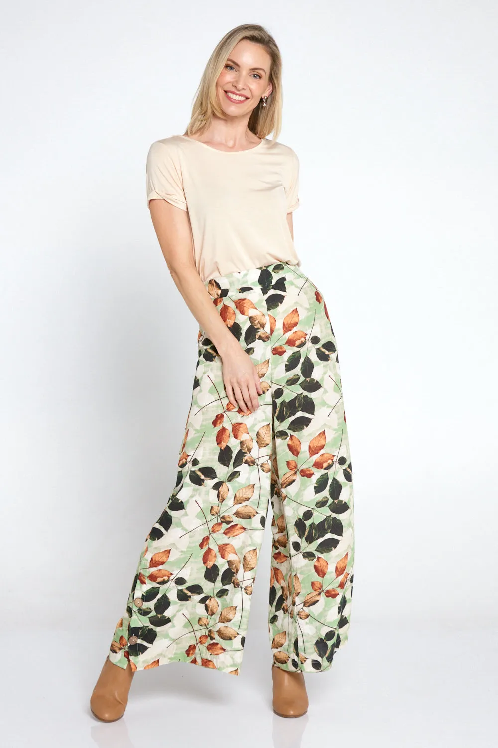 Magnolia Pants - Green Leaves