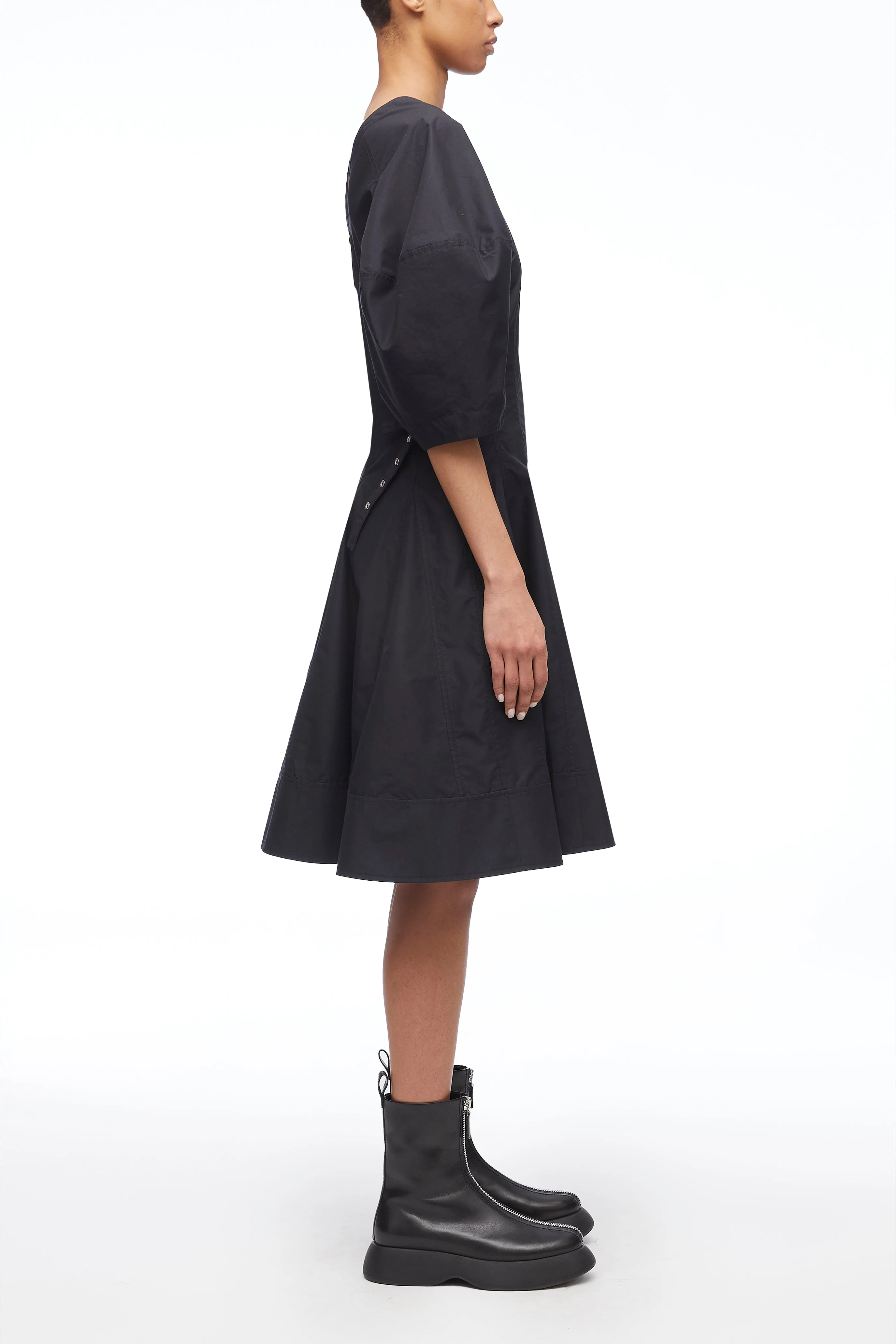 Puff Sleeve V-Neck Short Godet Dress