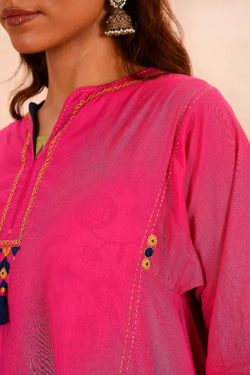 Rangsutra Saheli Double Layer Hand Embroidered Pink Mulmul Cotton Kurta Dress With Printed Beige Slip