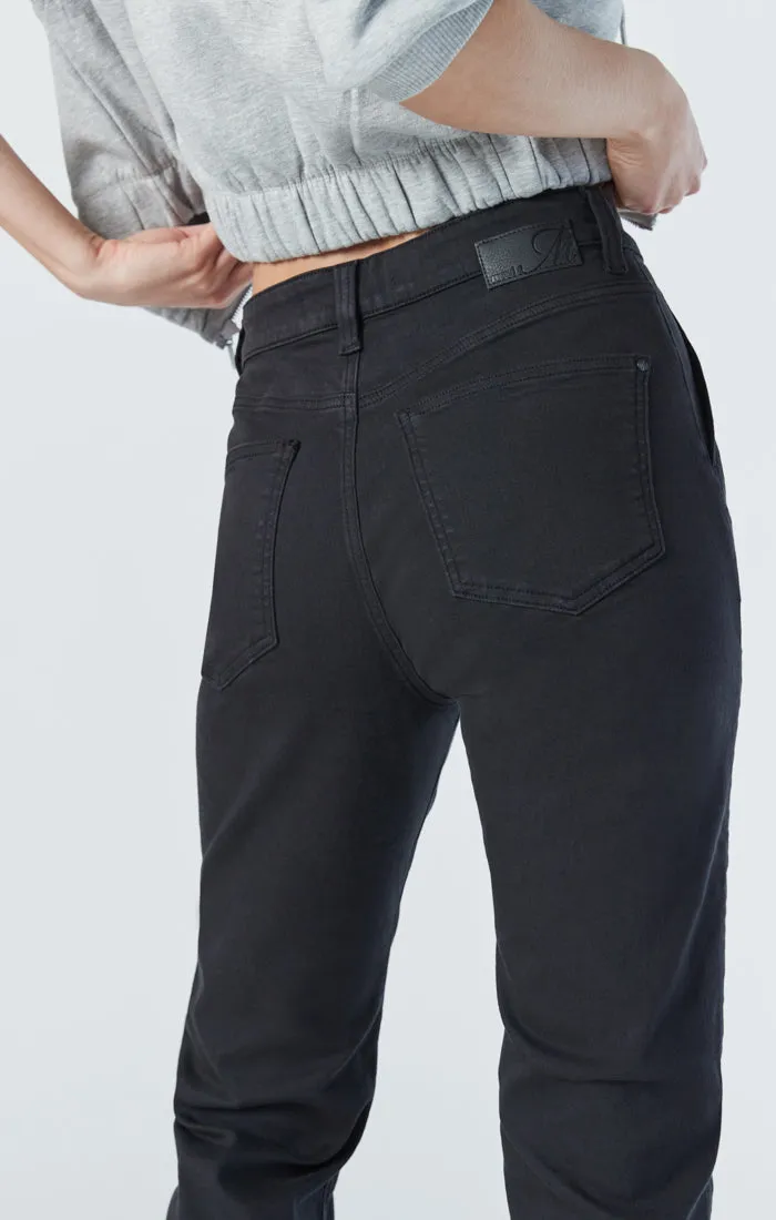 SHELIA FRONT POCKET STRAIGHT IN BLACK BEAUTY TWILL