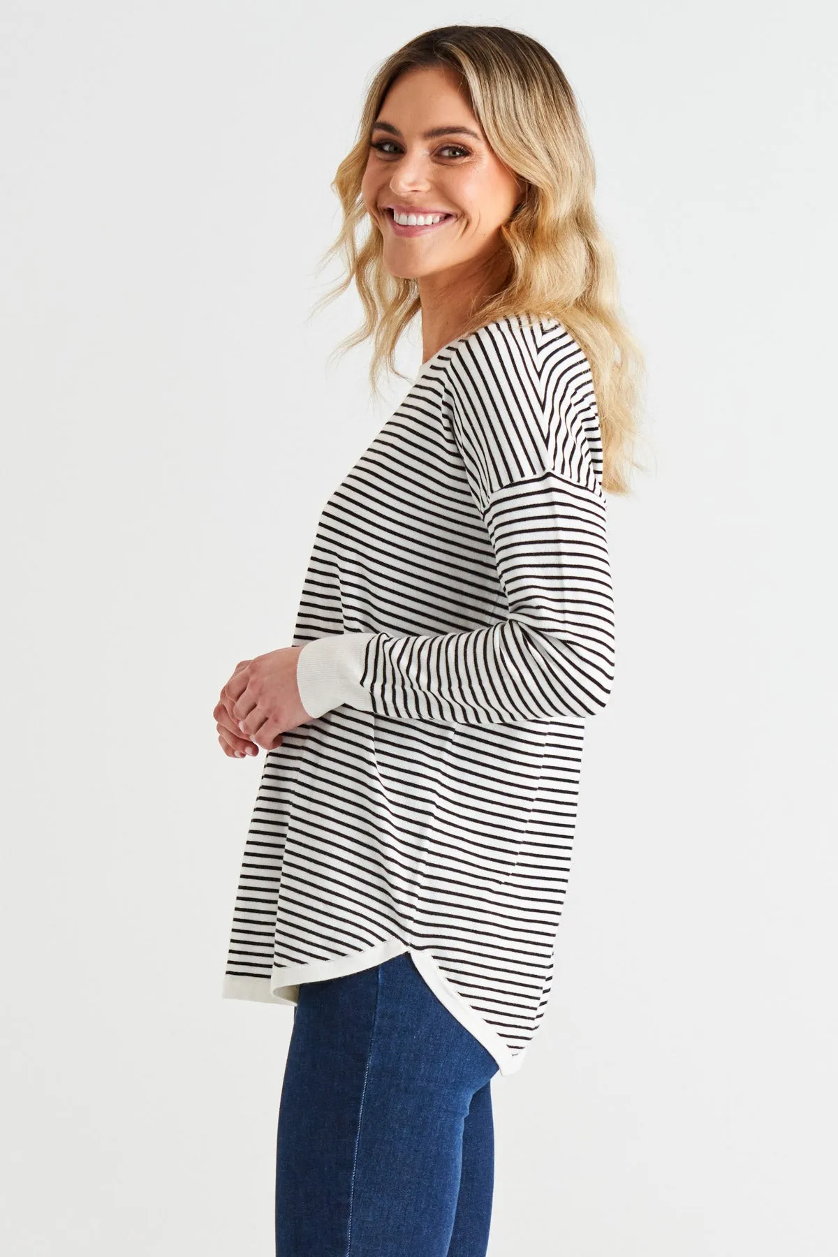 SOPHIE KNIT JUMPER - WHITE/BLACK STRIPE