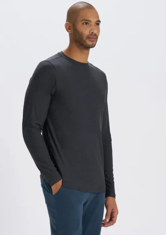 Strato Tech LS Tee: Charcoal Heather