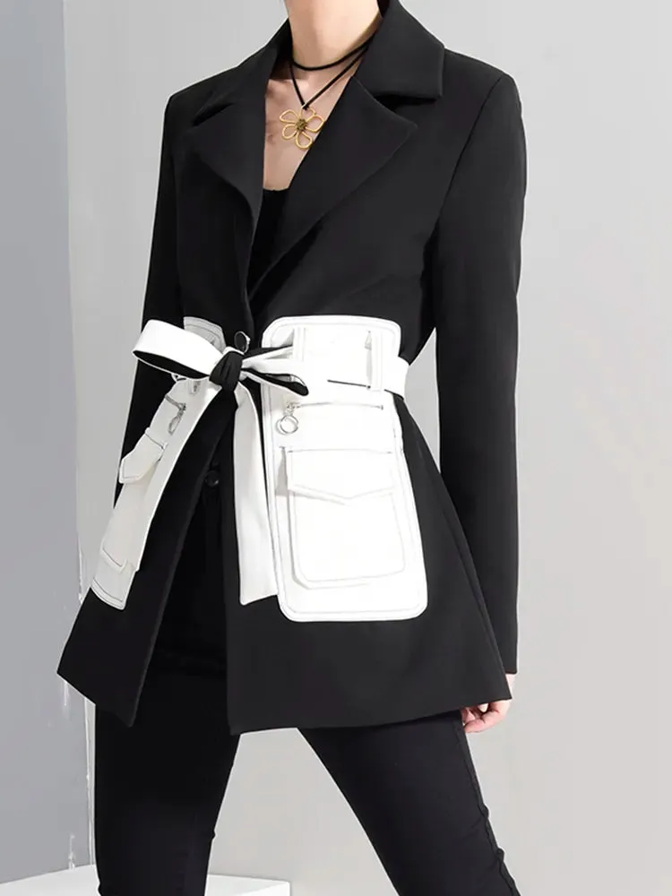 Versatile Monochrome White Pocket Belted Blazer