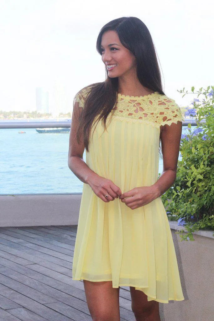 Yellow Pleated Dress with Crochet Neck